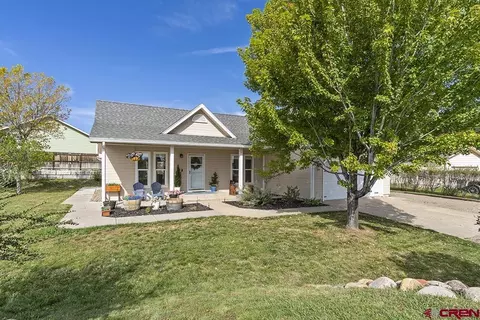 204 Knolls Cir, Durango, CO 81303 photo 1