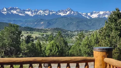 102 Lowery Ct, Ridgway, CO 81432