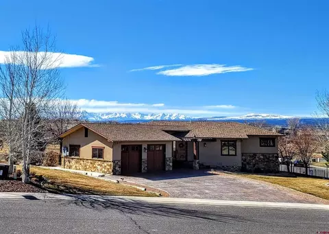 3300 Ivory Ct, Montrose, CO 81401