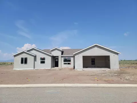 2933 Sarah Ln, Alamosa, CO 81101