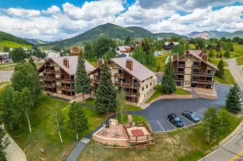 17 Treasury Road Bldg 1 Rd UNIT E, Mount Crested Butte, CO 81225