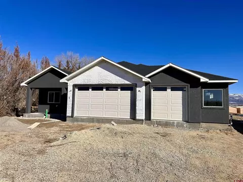 596 Fledgefield Dr, Grand Junction, CO 81504