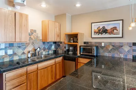314 N Tamarron Dr #302, Durango, CO 81301