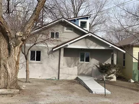742 Alamosa Ave, Alamosa, CO 81101
