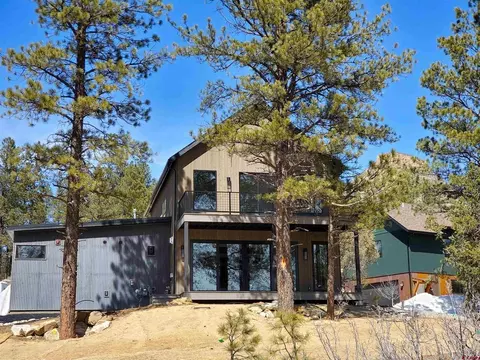 46 Larkspur St, Durango, CO 81301