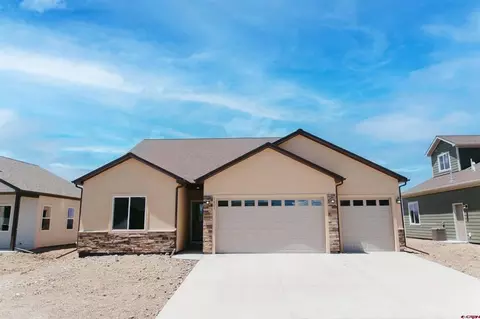 1421 Excelsior Creek Ave, Montrose, CO 81401