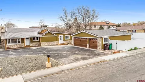 901 Troy Ct, Montrose, CO 81401