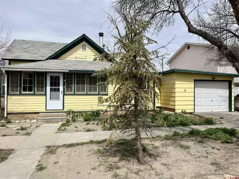 439 S 6th St, Olathe, CO 81425