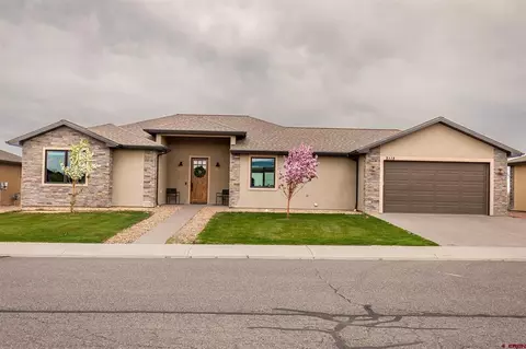 2115 Signature Ridge Ln, Montrose, CO 81401