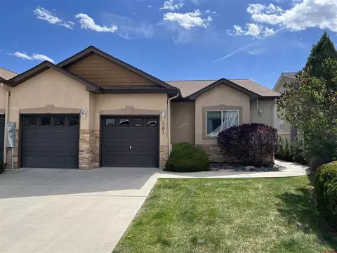 262 Crossroads Cir, Montrose, CO 81401