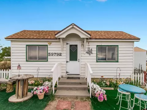 59792 E Mesa Rd, Olathe, CO 81425