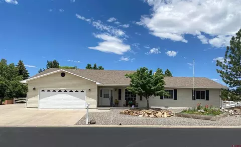 1649 Wetterhorn St, Montrose, CO 81401