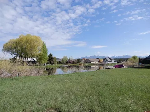 301 Peninsula Pl, Pagosa Springs, CO 81147