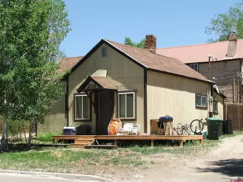 613 W New York Ave, Gunnison, CO 81230