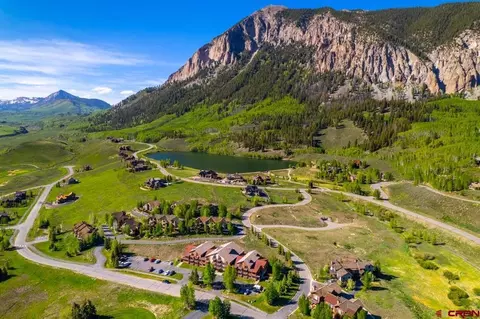 350 Country Club Dr #404A, Crested Butte, CO 81224