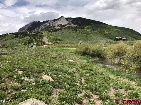 102 Lake Dr, Crested Butte, CO 81224