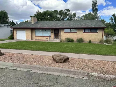 86 El Camino Dr, Alamosa, CO 81101