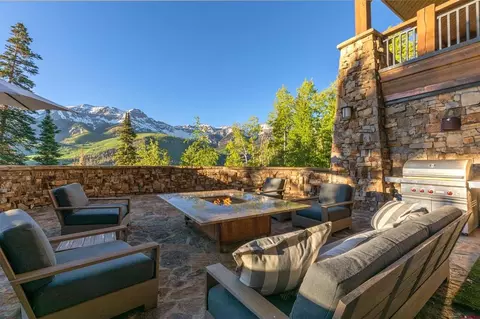 117 Sunny Ridge Pl #GL101, Mountain Village, CO 81435