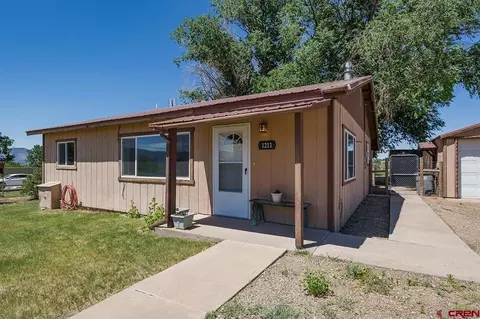 1211 S Chestnut St, Cortez, CO 81321