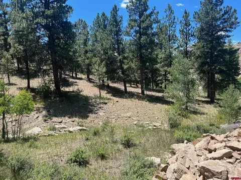 530 Church Creek Dr, South Fork, CO 81154