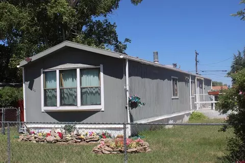 320 Columbia Ave, Del Norte, CO 81132