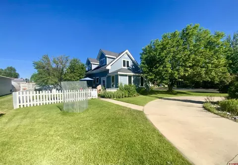 917 N Spruce St, Gunnison, CO 81230