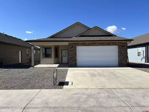 2030 Market St, Montrose, CO 81401