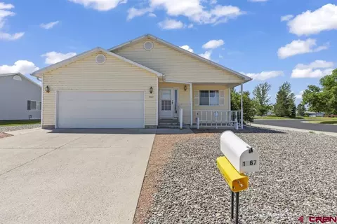 1967 Snefffels St, Montrose, CO 81401