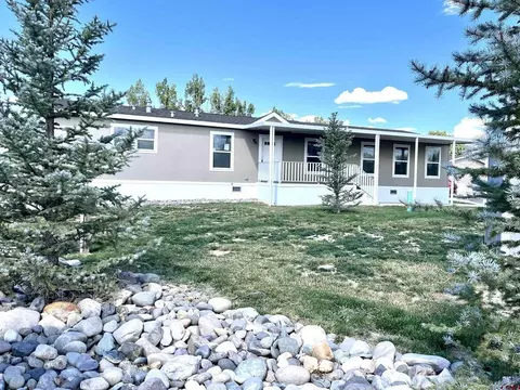 901 6530 Rd #1612, Montrose, CO 81401