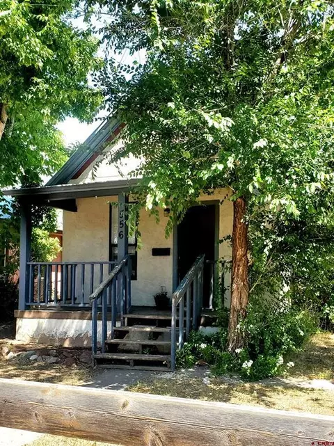 556 E 7th Ave, Durango, CO 81301