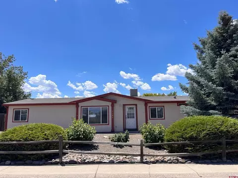 1732 Roxie Dr, Montrose, CO 81401