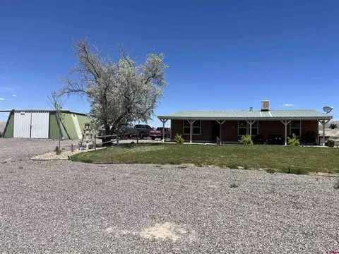 69015 Kinikin Rd, Montrose, CO 81401
