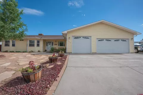 1648 Sneffels St, Montrose, CO 81401