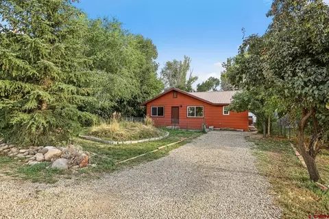 415 Riverside Ave, Mancos, CO 81328