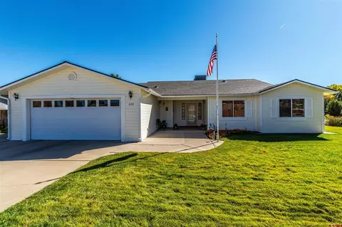 600 Blackshawl Cir, Aztec, NM 87410