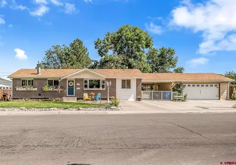 1517 S Mesa Ave, Montrose, CO 81401