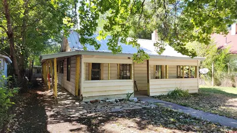 332 Orchard Ave, Paonia, CO 81428