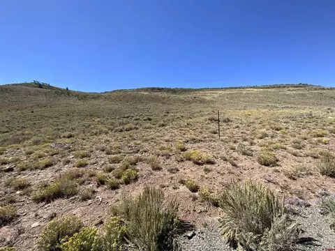 211 Spring Dr, Gunnison, CO 81230