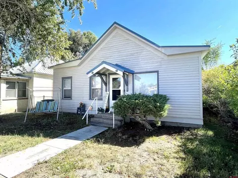 208 San Juan Ave, Alamosa, CO 81101