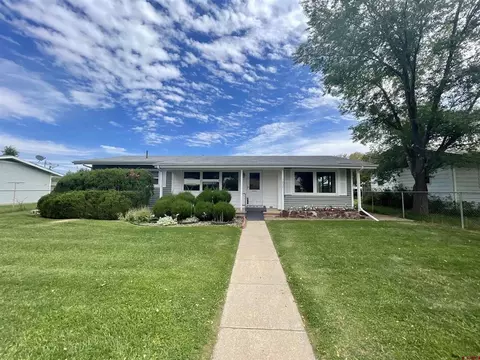 1037 Montana St, Nucla, CO 81424