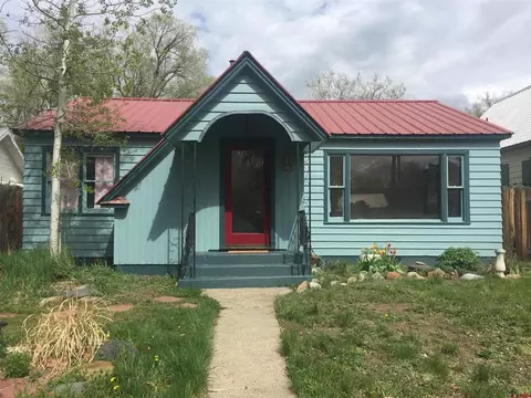 329 Grand Ave, Paonia, CO 81428