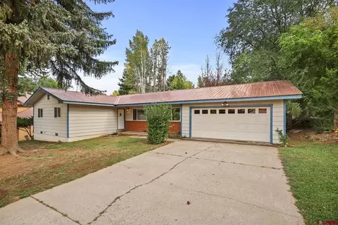 16 Maple Dr, Durango, CO 81301