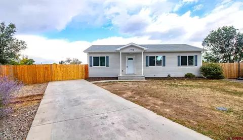 1715 Canyon Ct, Montrose, CO 81401