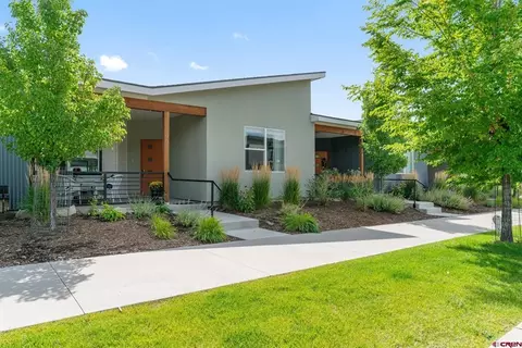 96 Pioneer Ave, Durango, CO 81301