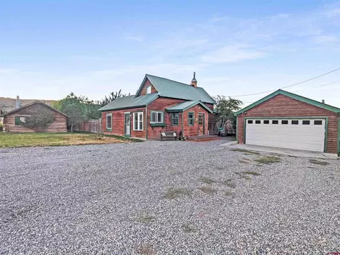 67269 T Rd, Montrose, CO 81403