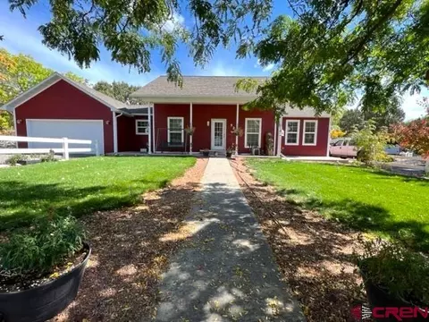 525 SW 8th Ave, Cedaredge, CO 81413