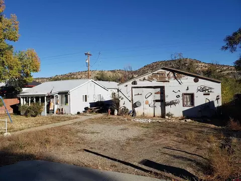 112 Main St, Naturita, CO 81422