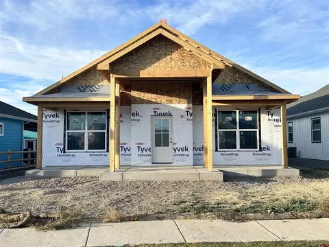 2021 Tanager St, Montrose, CO 81401