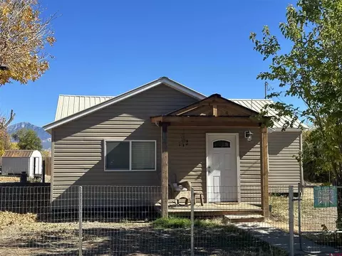 8632 3100 Rd, Hotchkiss, CO 81419