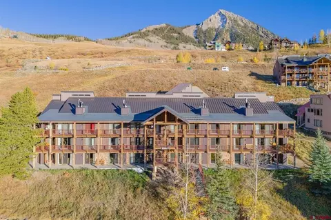 18 Hunter Hill Rd #J-303, Mount Crested Butte, CO 81225